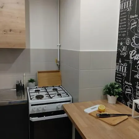 Pomieszkaj Na Kosmonautow 포즈난