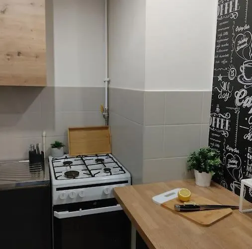 Pomieszkaj Na Kosmonautow 포즈난