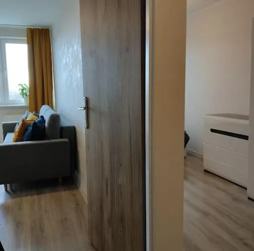 Pomieszkaj Na Kosmonautow