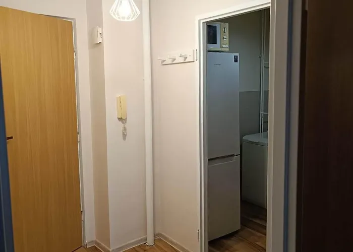 Pomieszkaj Na Kosmonautow 아파트